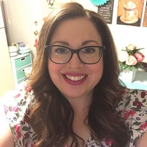 Meet your Posher, Mayra